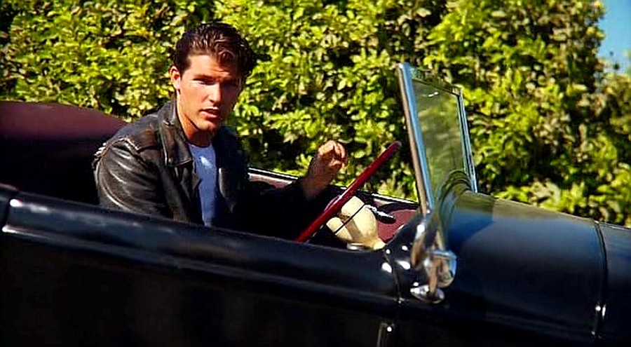 Двойка пик (2011)