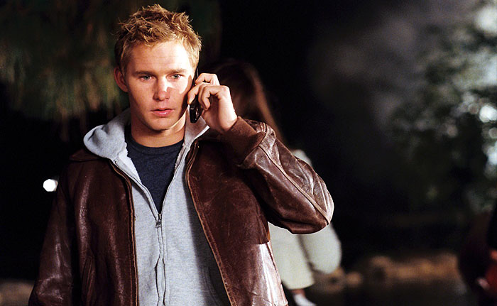 Кадры из Когда звонит незнакомец (2006)