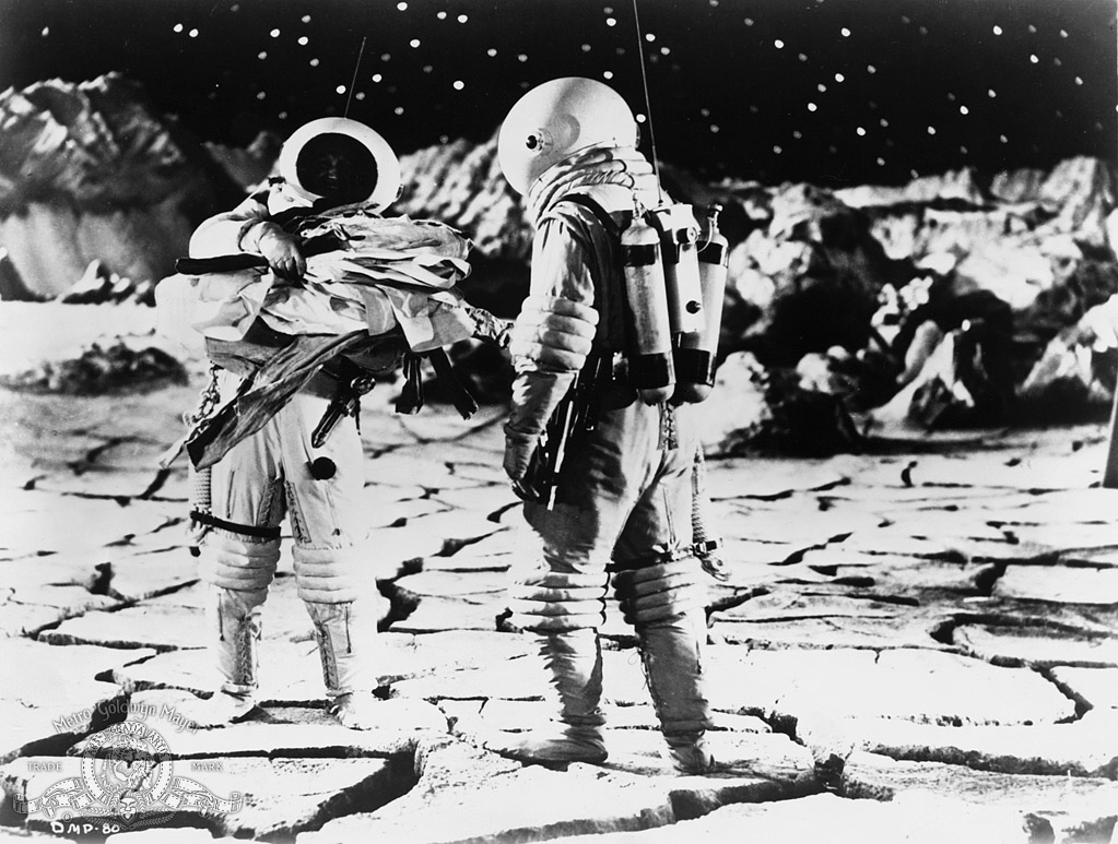 Кадры из Место назначения – Луна (1950)