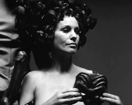 Кадры из Ритуал (1969)