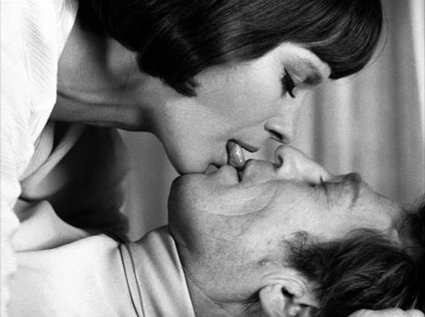 Кадры из Ритуал (1969)