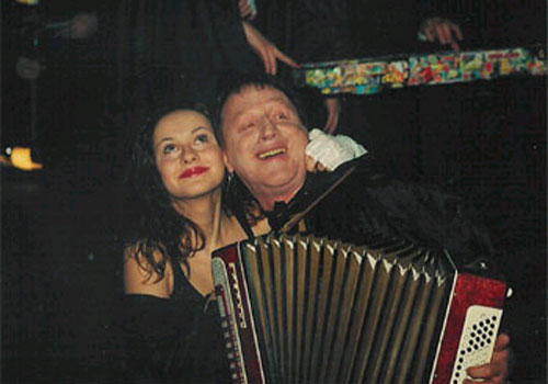Кадры из Светские хроники (2002)