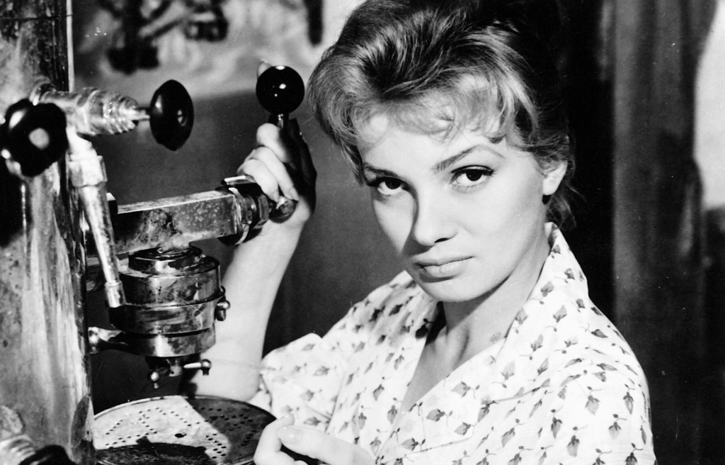 Кадры из Пепел и алмаз (1958)