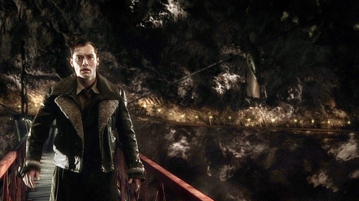 Небесный капитан и мир будущего (2004)