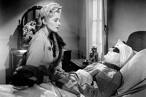 Кадры из Невидимый агент (1942)