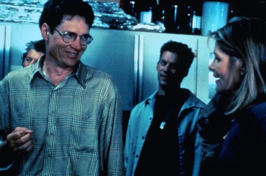 Кадры из Дрожь земли 2: Повторный удар (1996)