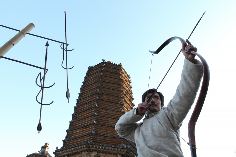 Судья-лучник (2012)