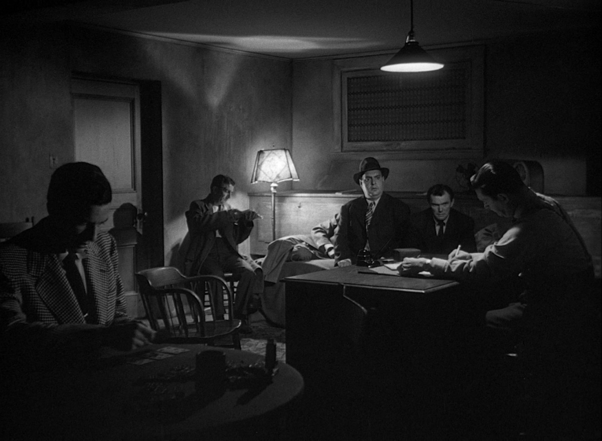 Кадры из Насаждающий закон (1951)