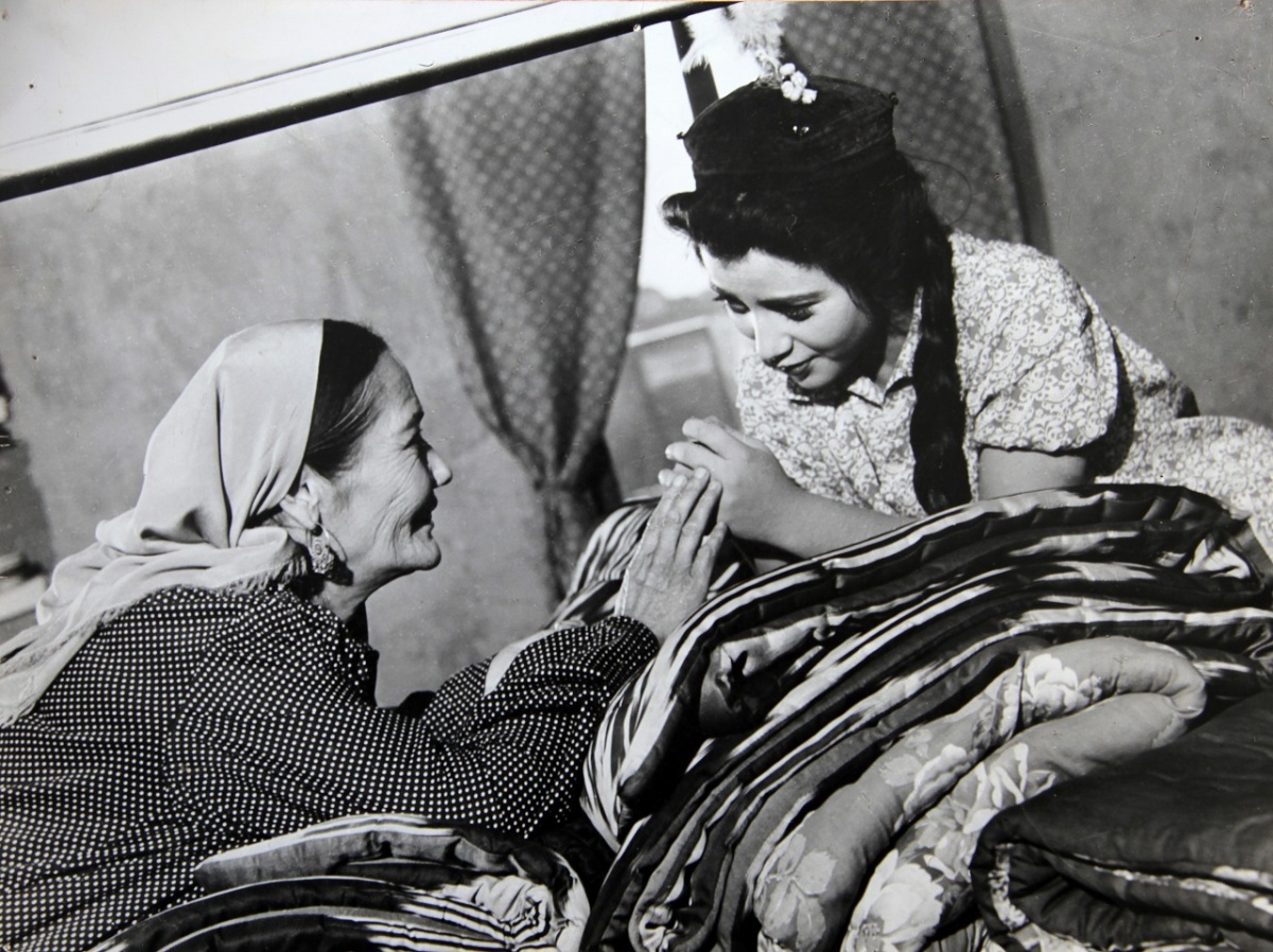 Об этом говорит вся Махалля (1961)