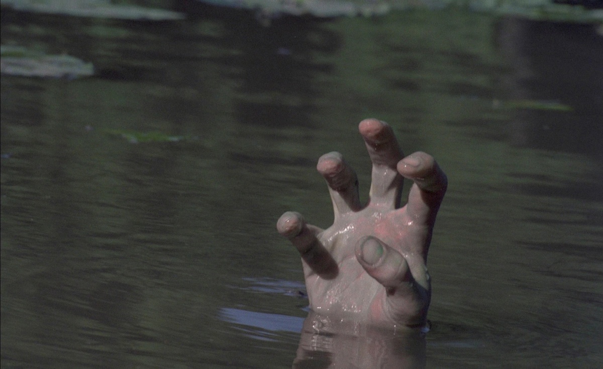 Озеро живых мертвецов (1981)