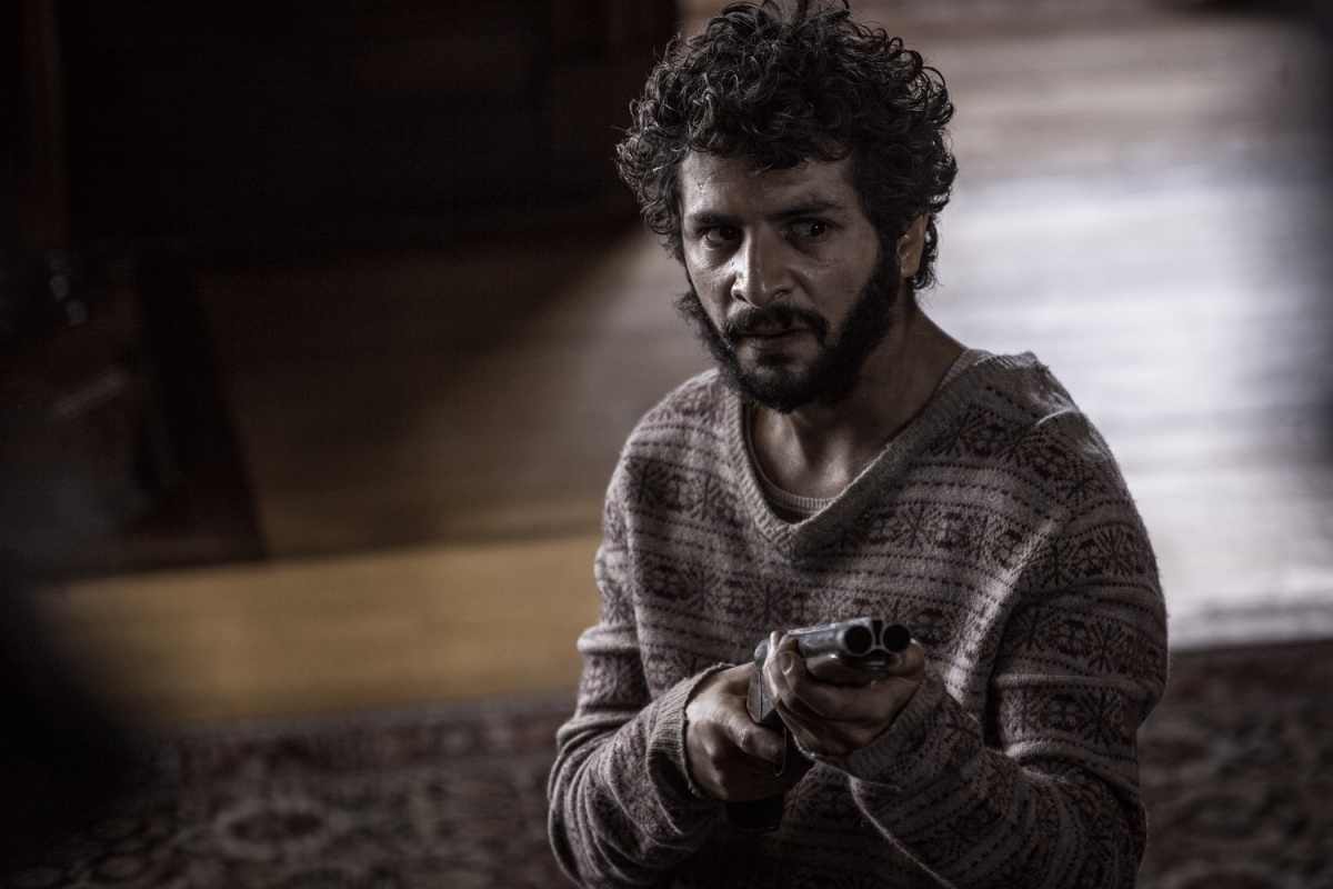 Осведомитель (2013)