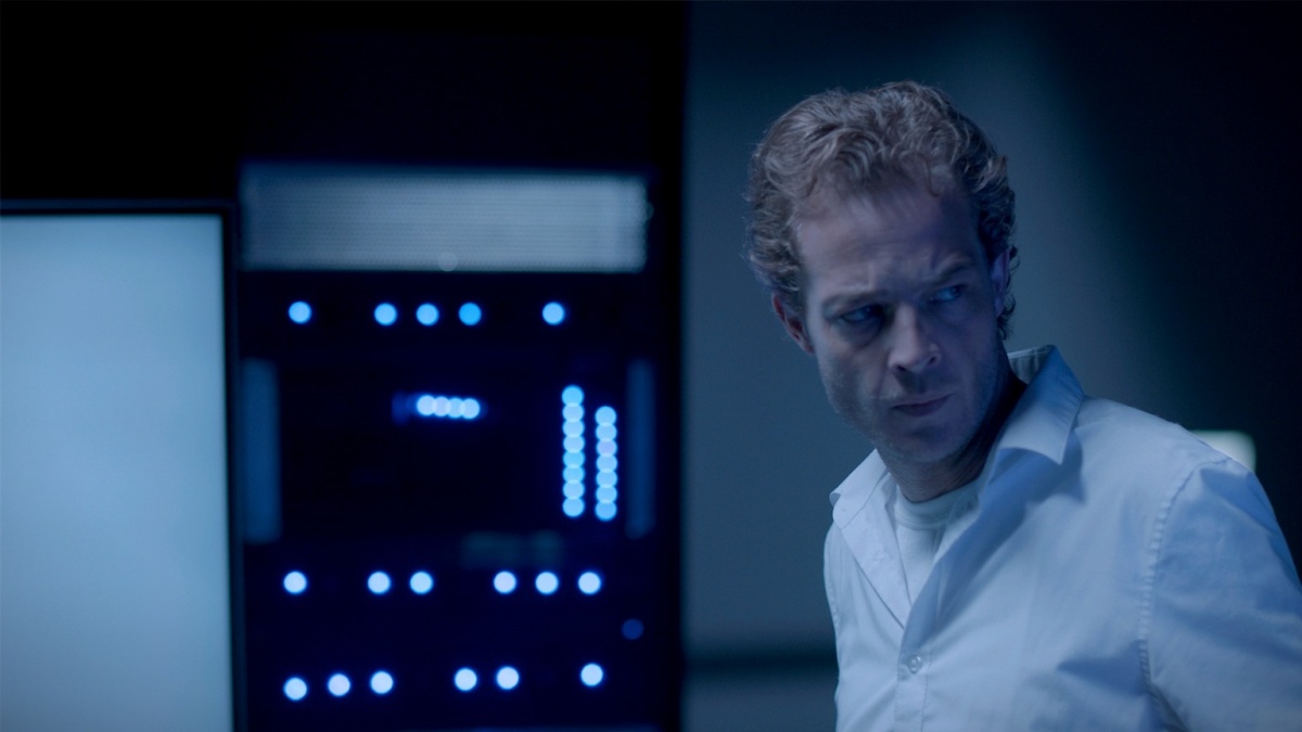 Кадры из Тёмная сеть (2019)