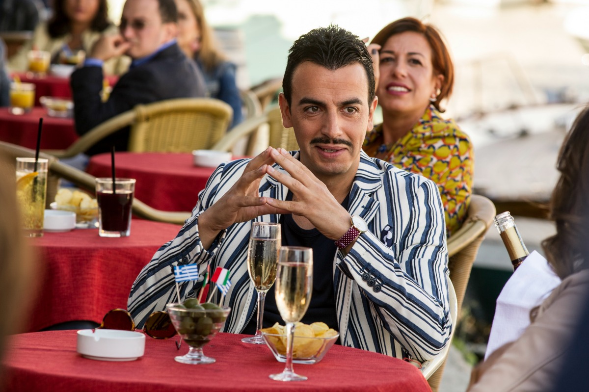 Из Неаполя с любовью (2016)