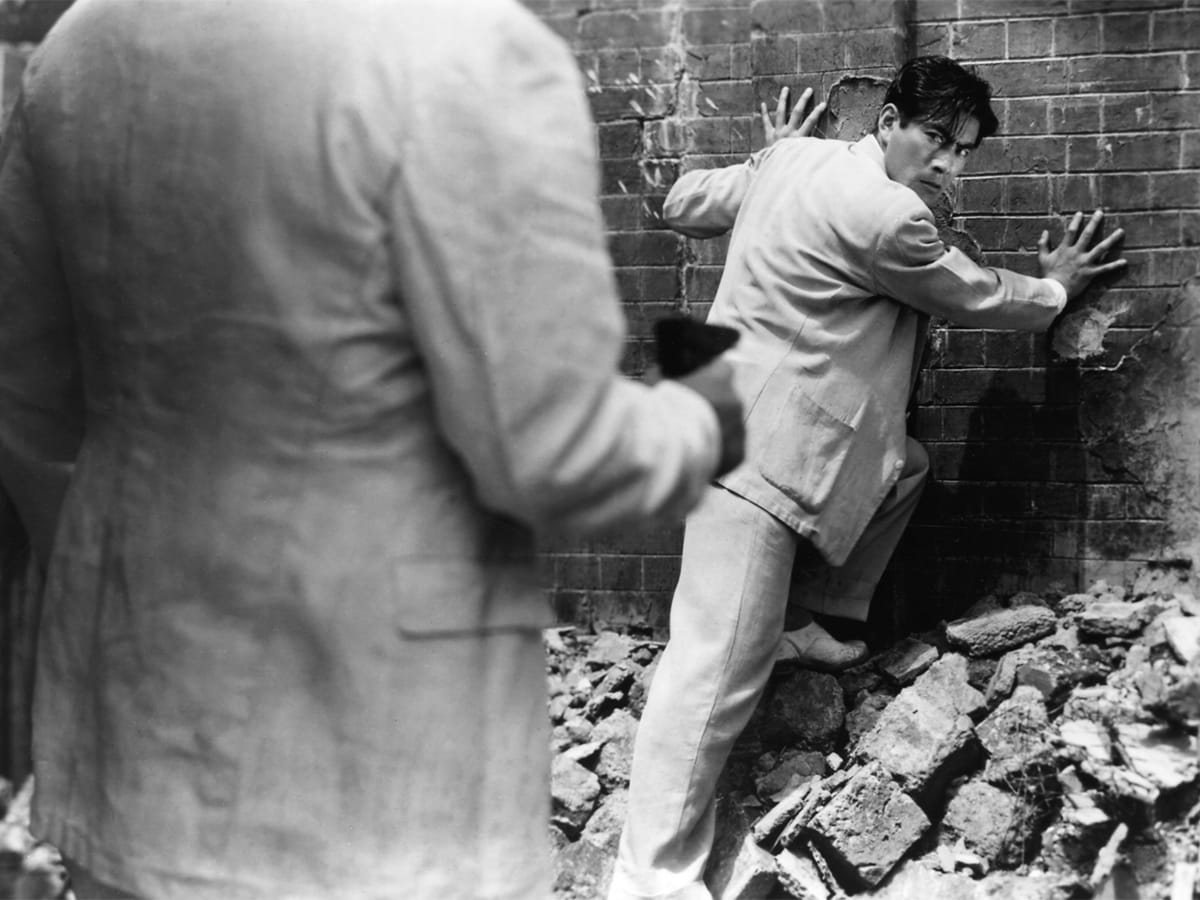 Кадры из Бездомный пёс (1949)