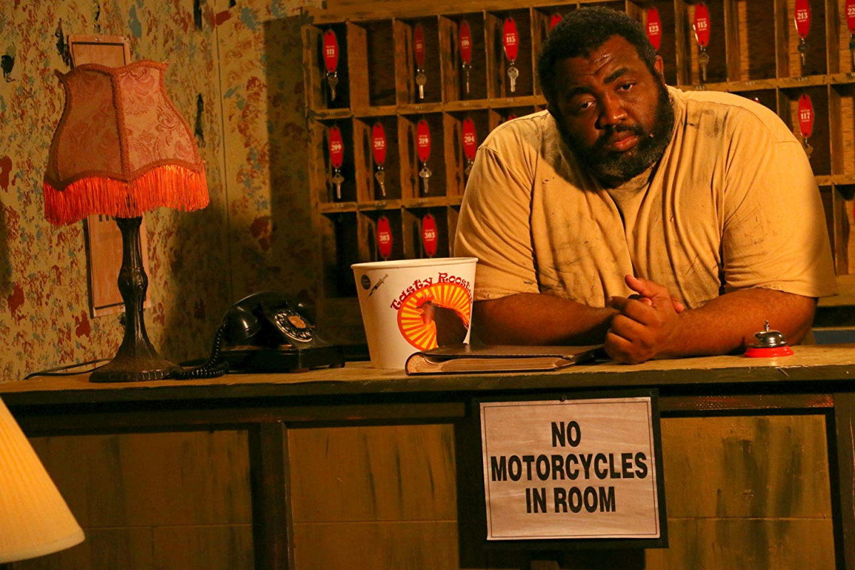 Возвращение в отель ужасов (2019)