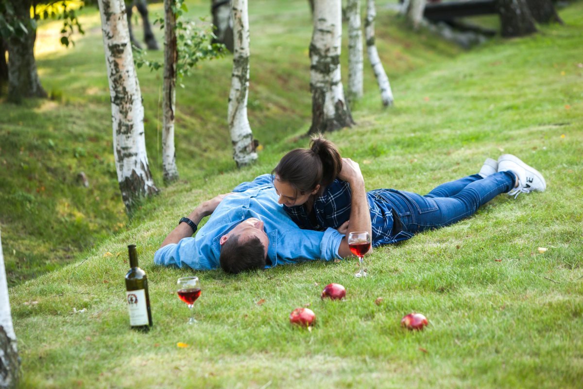 В шаге от рая (2020)