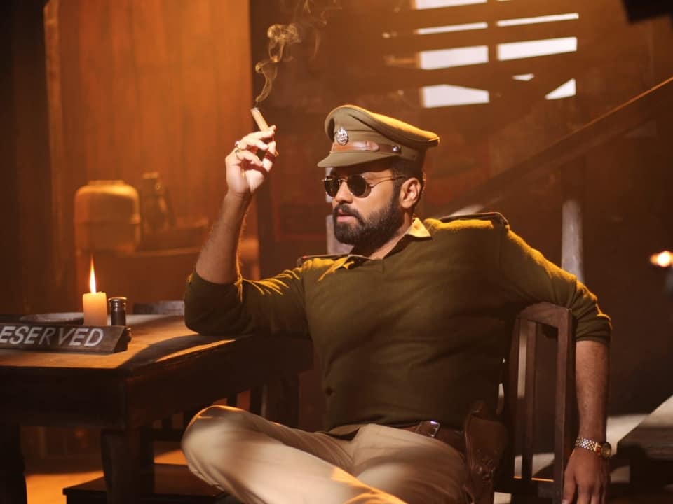 Его зовут Шриманнараяна (2019)