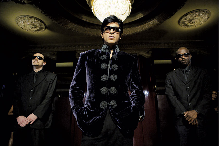 Кадры из Дон. Главарь мафии (2006)