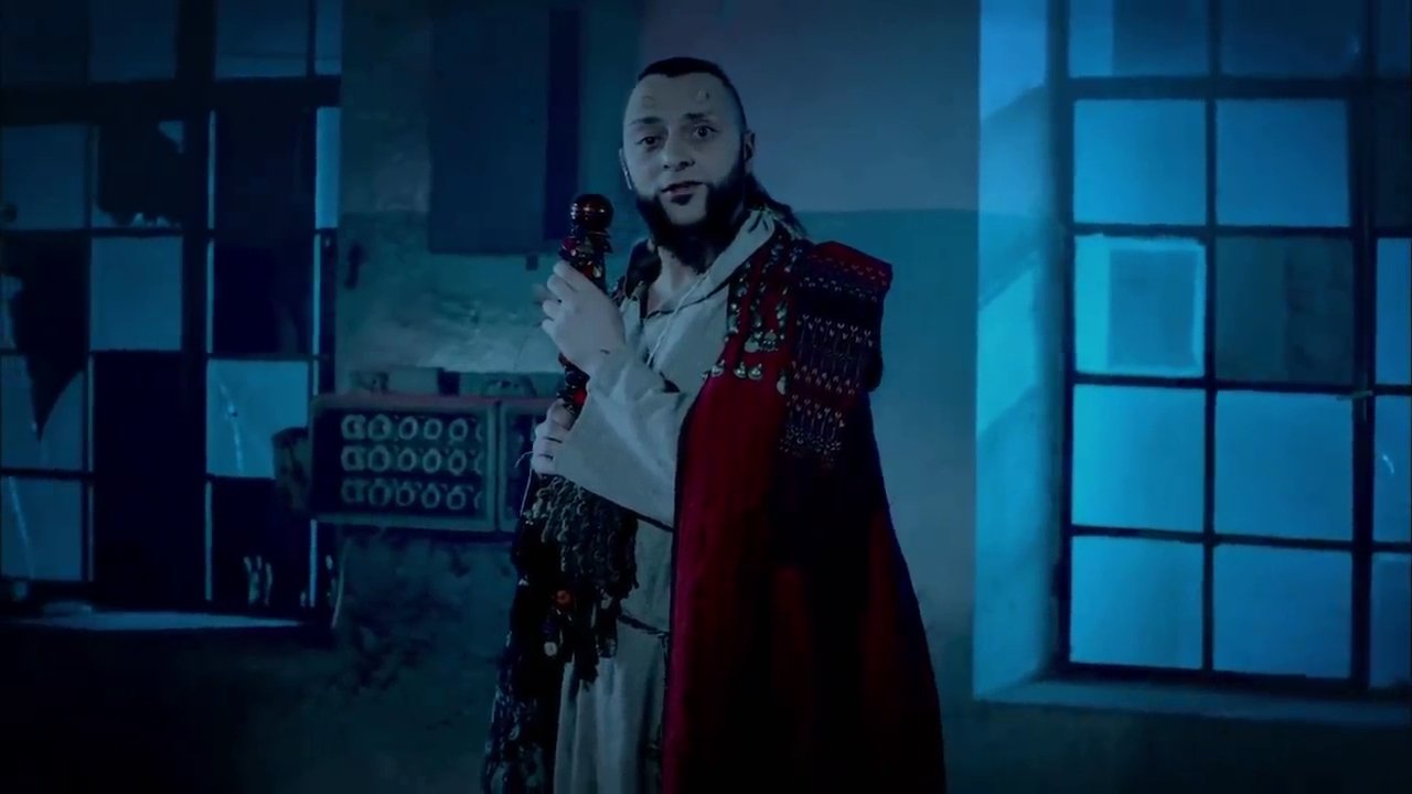 Странные истории (2012)