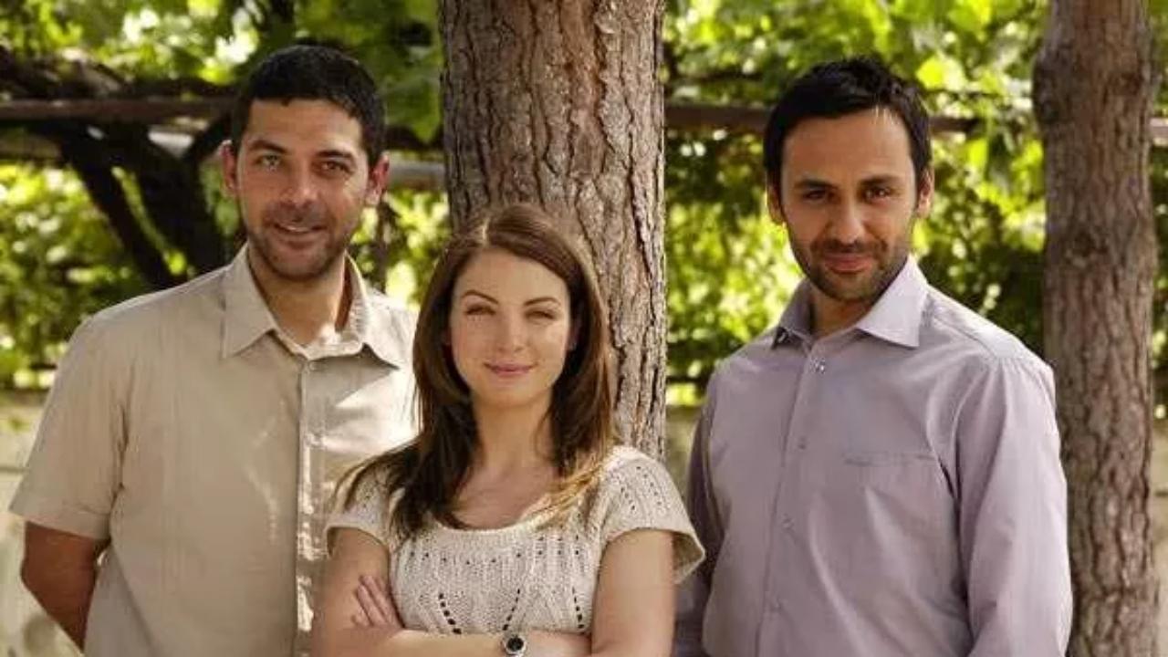 Кадры из Первая любовь (2008)